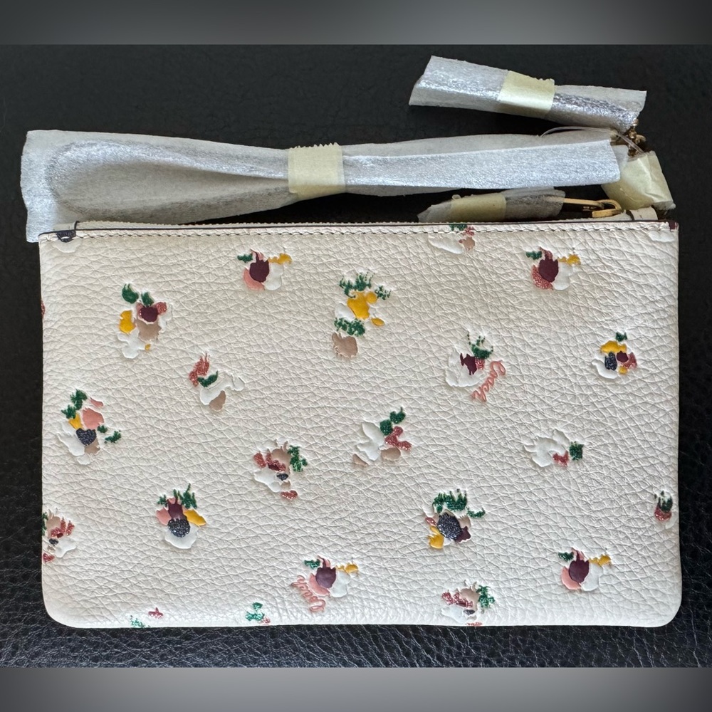 COACH Small Wristlet with Floral Print - Picture 7 of 12